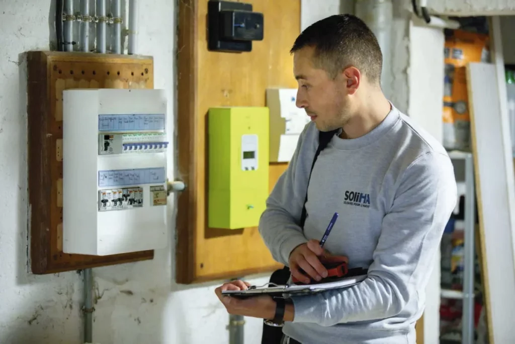 Avec Bail Rénov', SOLIHA accompagne les propriétaires bailleurs et les locataires vers des logements plus performants.